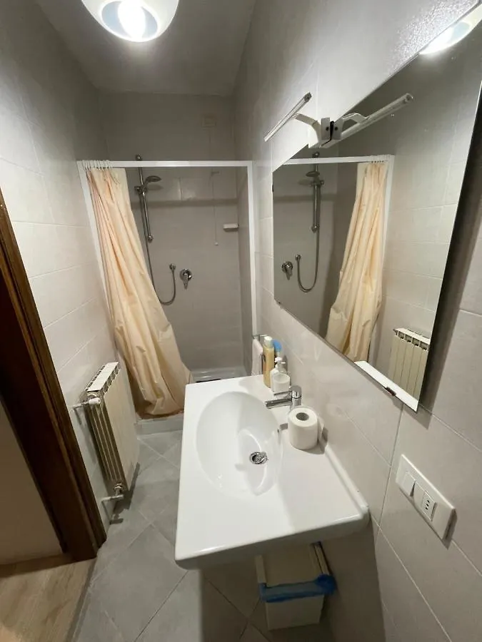 Romantic Enchantment With Private Bathroom Venezia